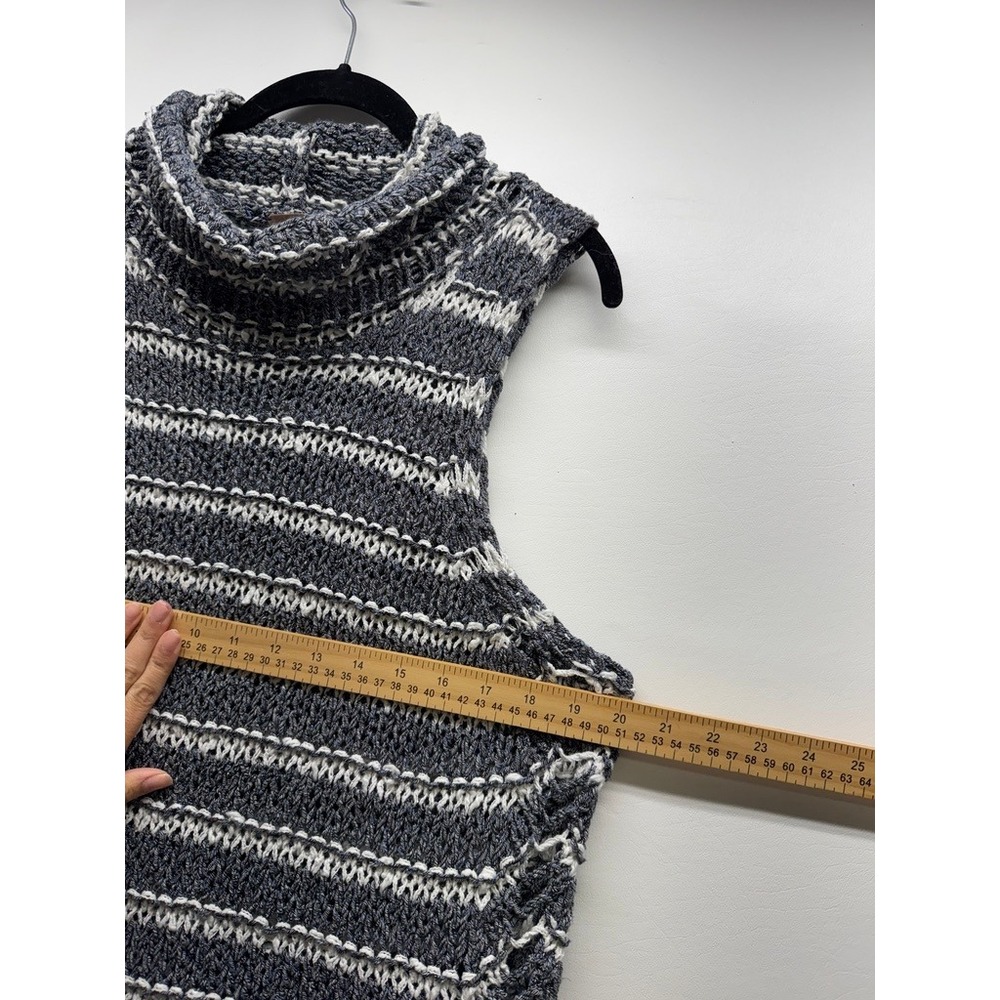 Free People Sweater Vest Womens Medium Grey Striped Fringe Cowl Neck Sleeveless - Picture 4 of 6